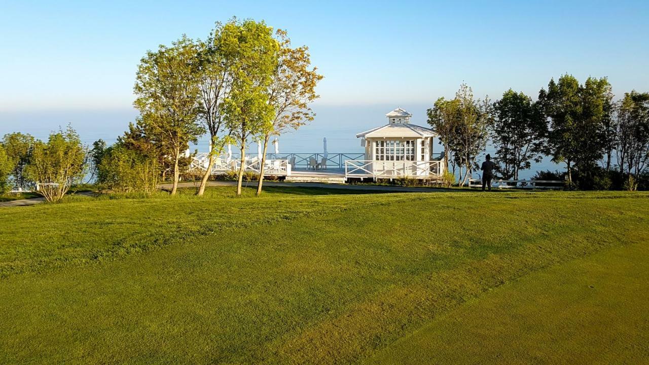 בלצ'יק Lighthouse Golf Private Villa Lake View מראה חיצוני תמונה